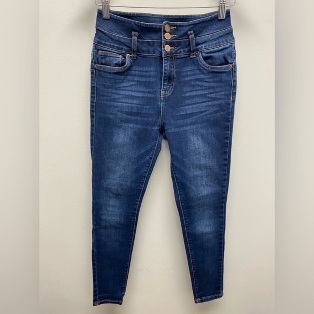 ✨ 4 for $30 ✨ IBIZA High Rise Push Up Jeans Size 7